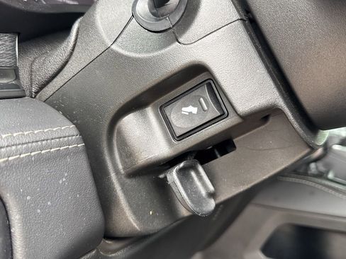 Used 2022 RAM 3500 Limited w/ Towing Technology Group AWD/4WD image 18