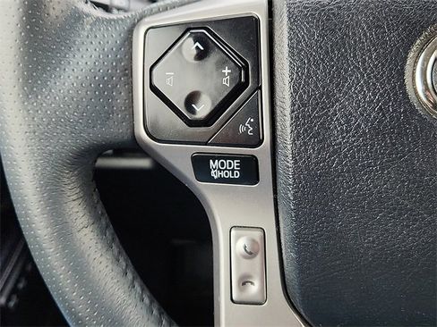 Used 2022 Toyota 4Runner Limited image 17