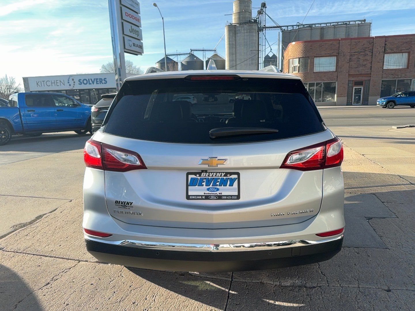 Used 2021 Chevrolet Equinox Premier AWD/4WD image 7
