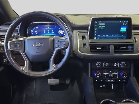 Used 2023 Chevrolet Suburban RST image 9