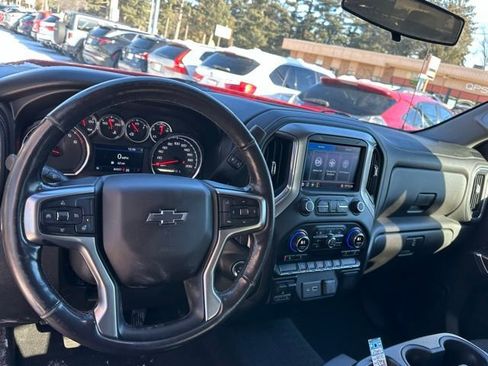 Used 2020 Chevrolet Silverado 1500 RST image 19