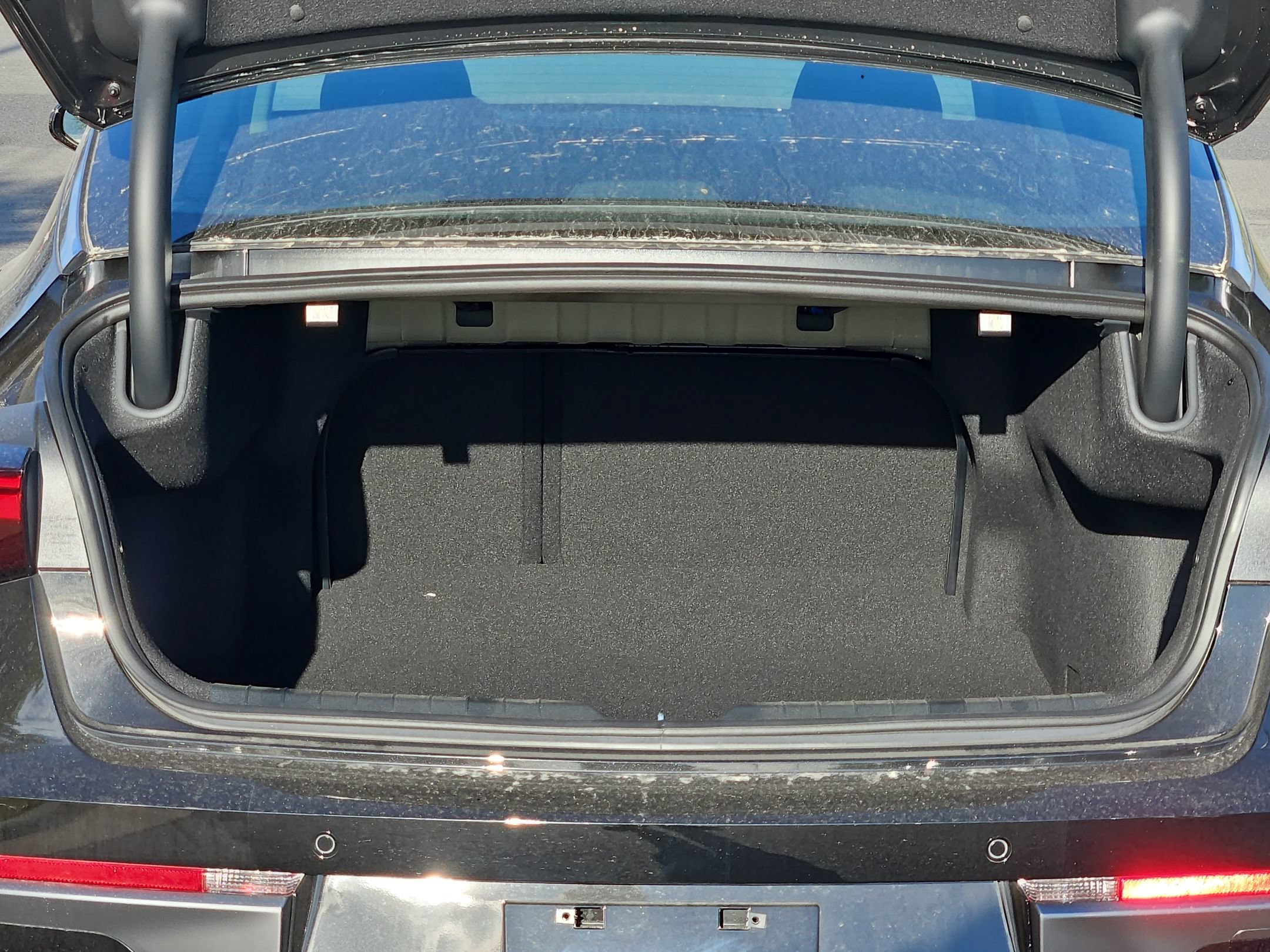 New 2026 Kia K5 LXS FWD image 14