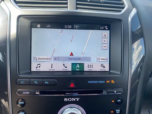 Used 2018 Ford Explorer Limited w/ Equipment Group 301A AWD/4WD image 24