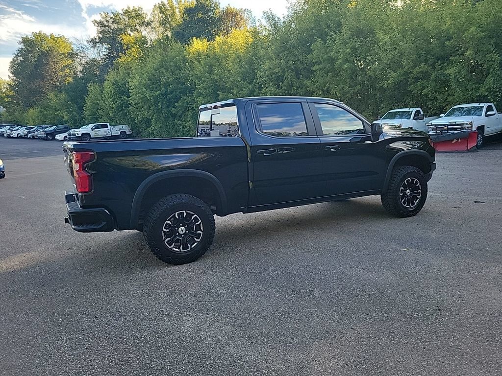 Used 2026 Chevrolet Silverado 1500 ZR2 AWD/4WD image 10