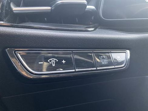 Certified 2023 Kia Niro EX image 25