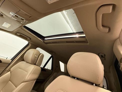 Used 2013 Mercedes-Benz ML 350 4MATIC image 22