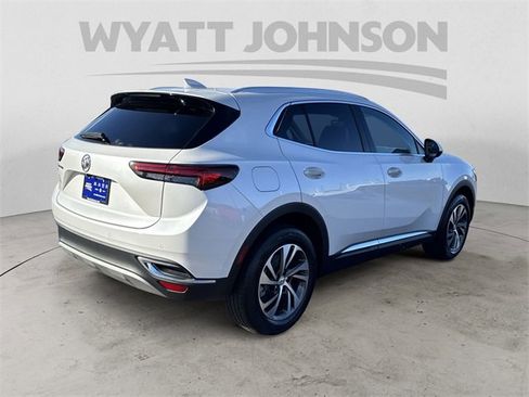 Used 2023 Buick Envision Essence image 5