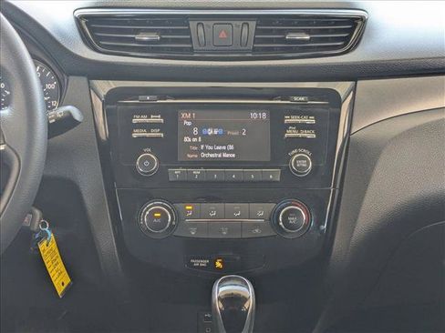 Used 2018 Nissan Rogue Sport S w/ S Appearance Package FWD image 14