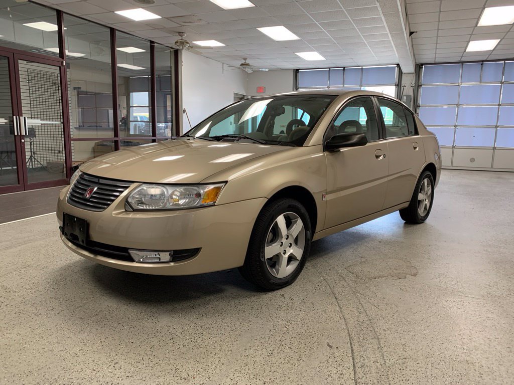 Used 2006 Saturn ION Level 3 w/ Enhanced Performance Pkg FWD image 3