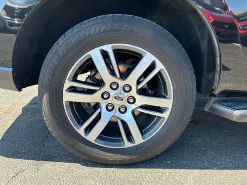 Used 2024 Ford Expedition Limited AWD/4WD image 10