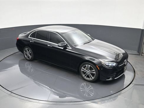 Used 2021 Mercedes-Benz E 350 4MATIC Sedan image 27