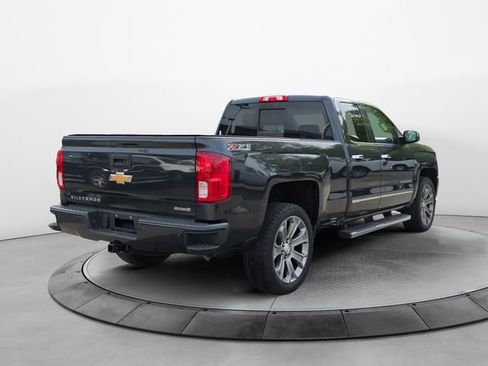 Used 2017 Chevrolet Silverado 1500 LTZ Z71 w/ LTZ Plus Package image 5