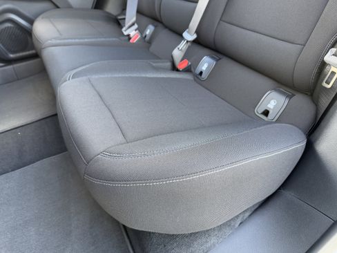 New 2026 Chevrolet Equinox RS image 31