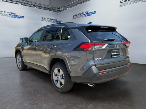 Used 2025 Toyota RAV4 XLE AWD/4WD image 7