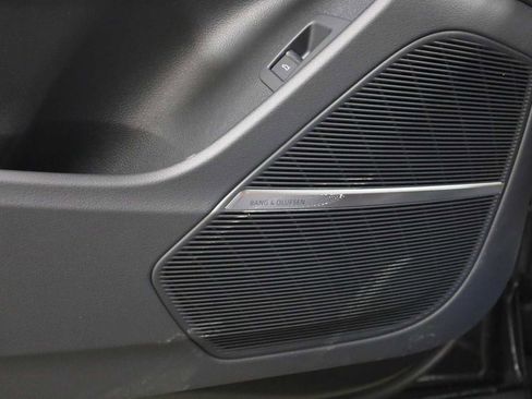 New 2026 Audi Q8 Premium Plus image 17