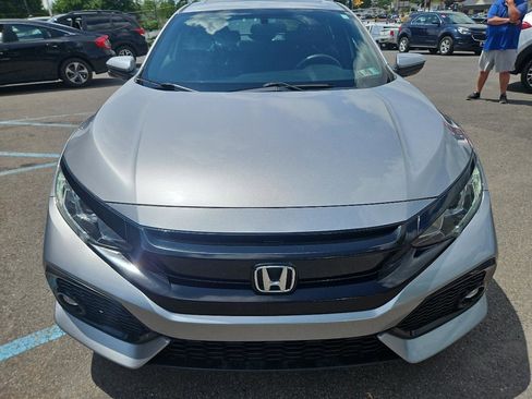 Used 2018 Honda Civic EX image 8