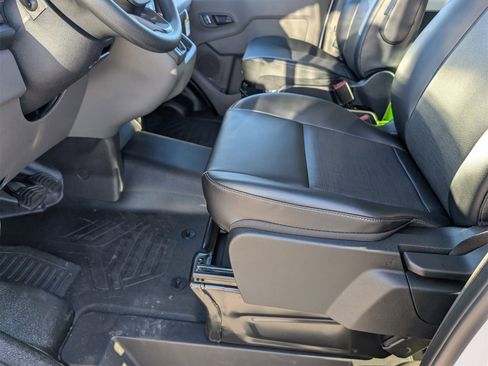 New 2026 Ford Transit 250 148 Medium Roof image 14