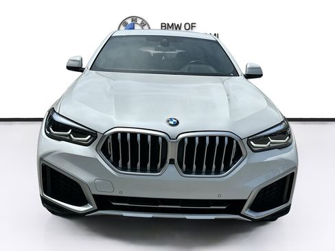 Used 2022 BMW X6 xDrive40i AWD/4WD image 2
