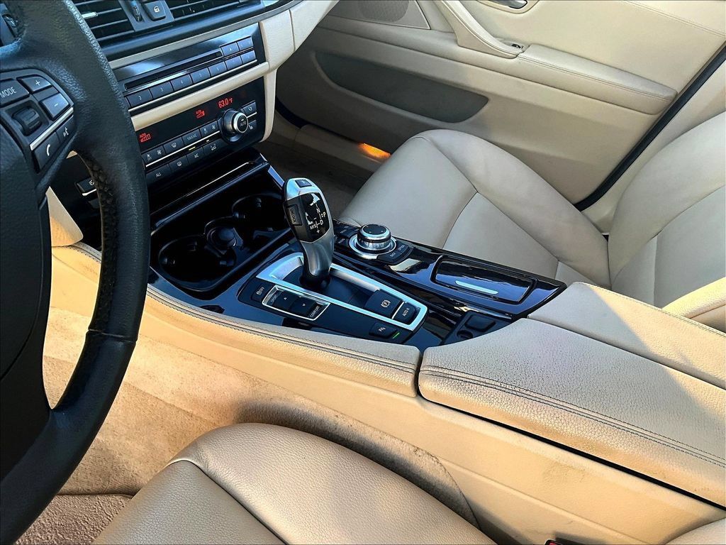 Used 2013 BMW 535i Sedan RWD image 20
