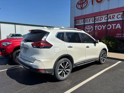 Used 2018 Nissan Rogue SL w/ Premium Package