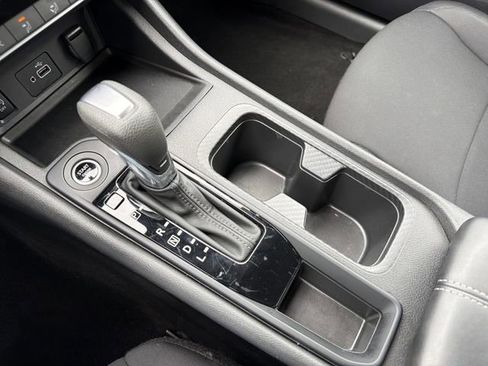 Certified 2024 Nissan Sentra S FWD image 17