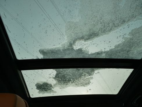 Used 2022 BMW X5 M50i image 16