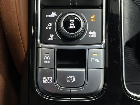 Used 2024 Kia Telluride EX X-Line AWD/4WD image 37