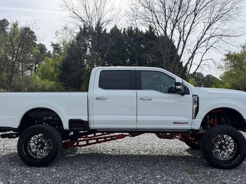 Used 2024 Ford F250 King Ranch w/ Chrome Package AWD/4WD image 9