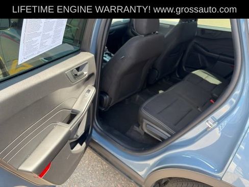Used 2025 Ford Escape Active AWD/4WD image 25