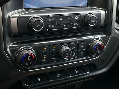 Used 2018 Chevrolet Silverado 1500 LT w/ Texas Edition image 18