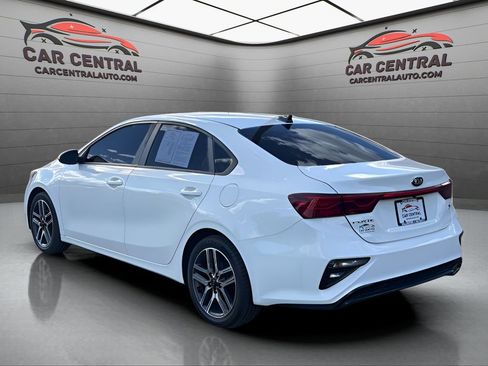 Used 2019 Kia Forte S w/ S Premium Package image 3