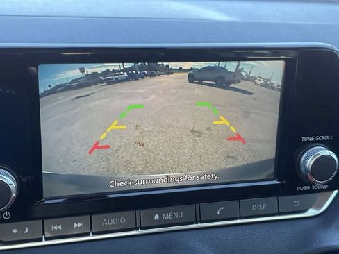 Used 2022 Nissan Sentra S FWD image 17