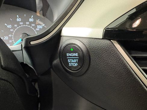 Certified 2022 Ford Escape SE image 22