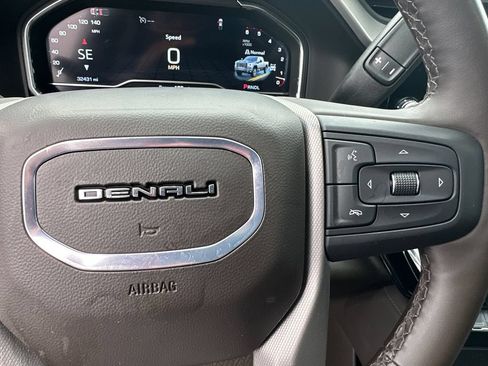 Used 2025 GMC Sierra 2500 Denali w/ Denali Reserve Package AWD/4WD image 27
