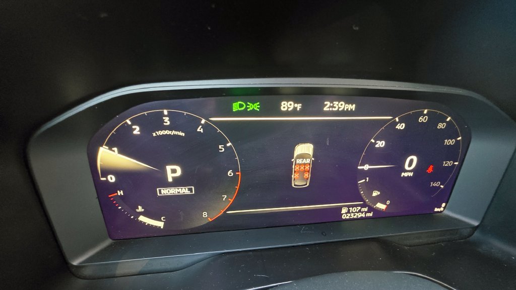 Used 2025 Mitsubishi Outlander AWD image 43