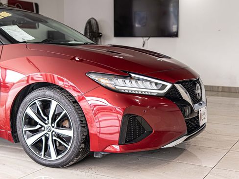 Used 2023 Nissan Maxima SL FWD image 3