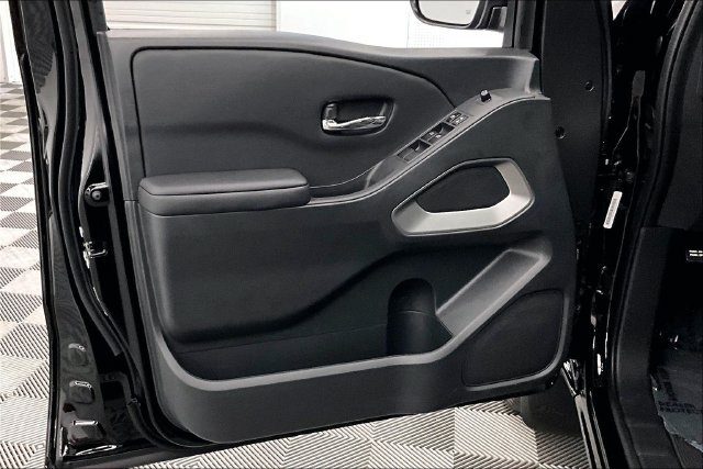 New 2026 Nissan Frontier SV w/ SV Convenience Package RWD image 34