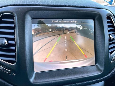 Used 2019 Jeep Compass Trailhawk image 27