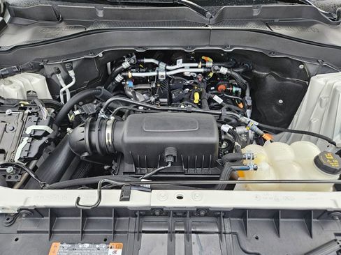 Used 2023 Ford Explorer XLT w/ Equipment Group 202A image 23