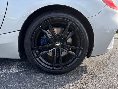 Used 2020 BMW Z4 M40i w/ Executive Package image 26