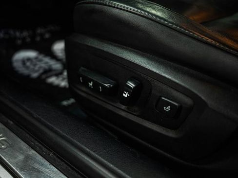 Used 2014 Lexus ES 350 w/ Luxury Package FWD image 15