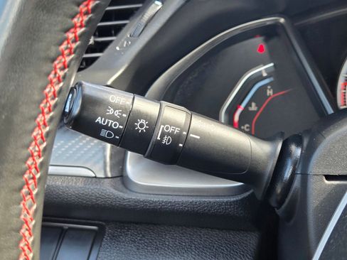 Used 2019 Honda Civic Si image 22
