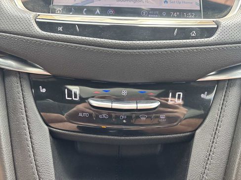 Certified 2024 Cadillac XT5 Premium Luxury AWD/4WD image 19