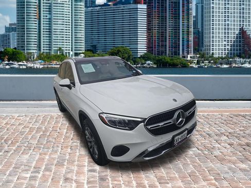 Used 2023 Mercedes-Benz GLC 300 image 25