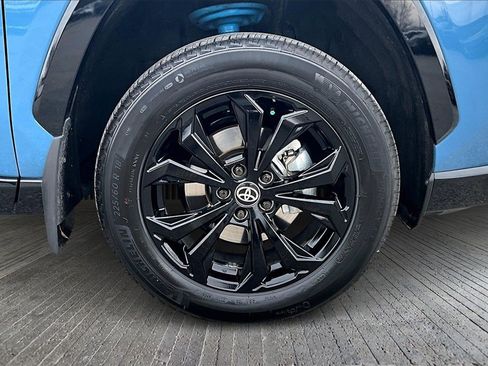 Used 2024 Toyota RAV4 XSE image 9