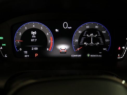 Used 2025 Acura ADX A-Spec image 3