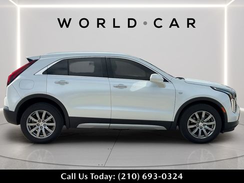 Used 2020 Cadillac XT4 Premium Luxury w/ Driver Awareness Package AWD/4WD image 2