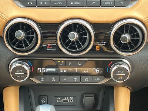 New 2025 Nissan Sentra SV w/ SV Premium Package image 28