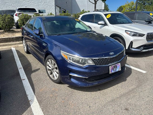 Used 2016 Kia Optima EX w/ Premium Package FWD image 3
