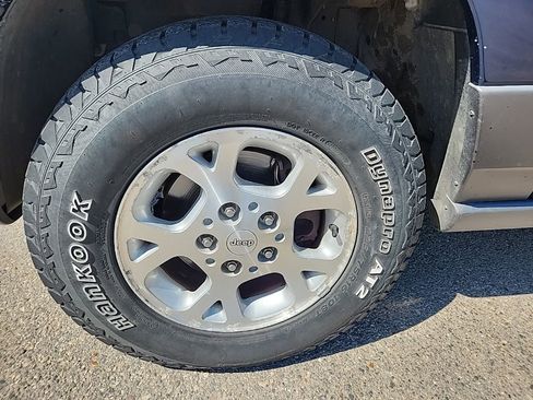Used 2001 Jeep Grand Cherokee Laredo AWD/4WD image 39